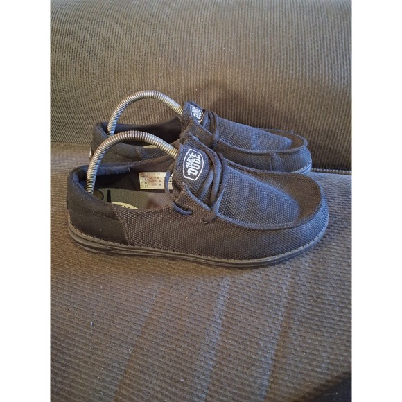 11 Wide Hey Dude Black Wedges - Picture 3 of 8